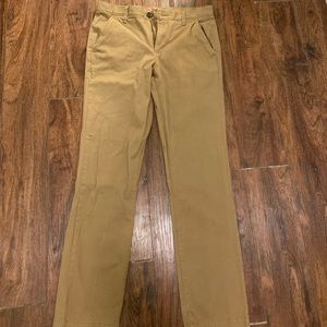 Khaki Urban Pipeline Chinos men’s size 32/32